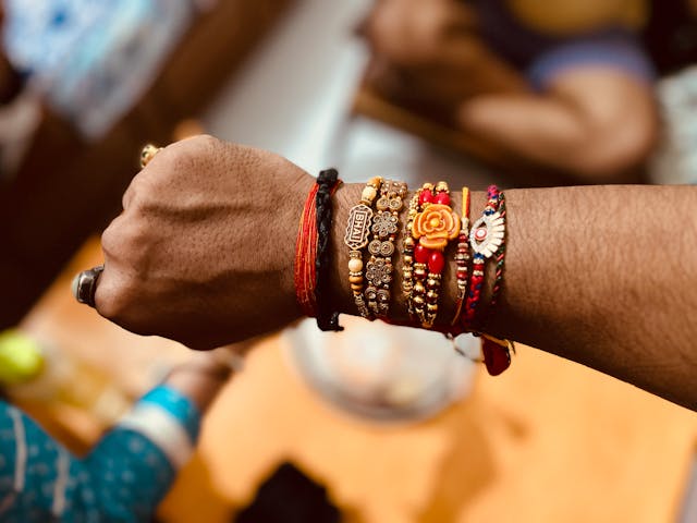 rakhi